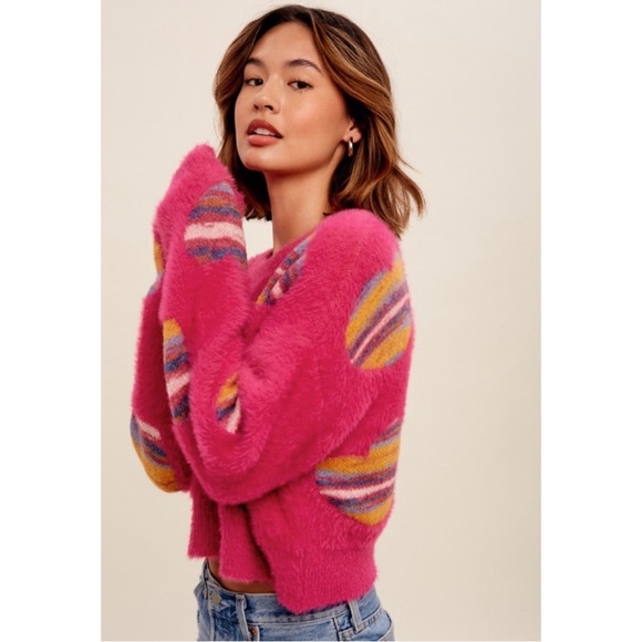 Just In// Fuzzy Heart Rainbow Magenta Semi Crop Sweater - Picture 5 of 15
